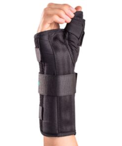 Wrist-Brace-With-Thumb-Spica